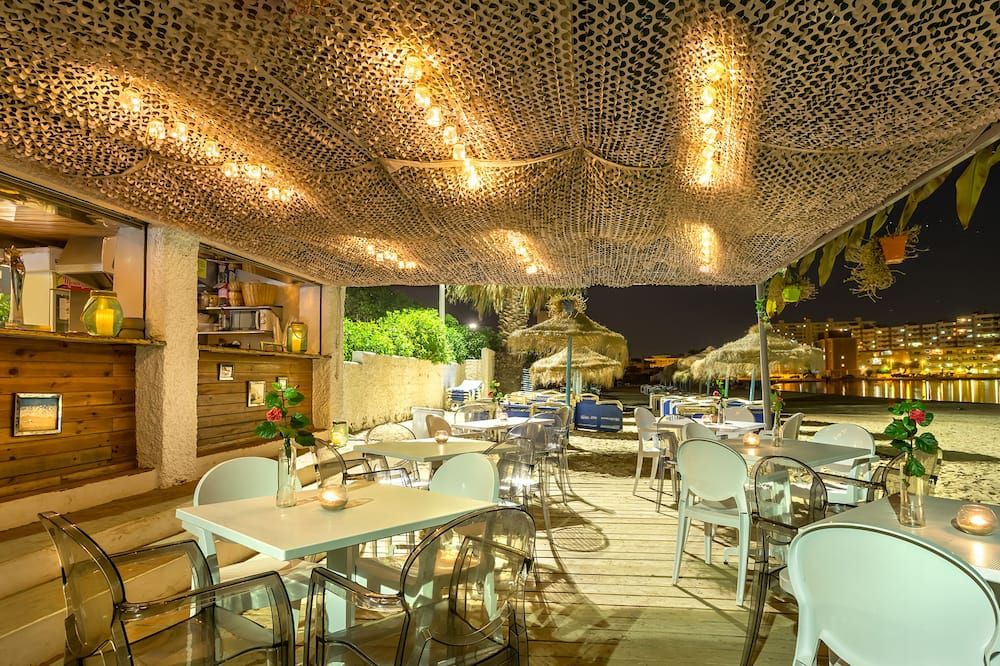 هوتل إيزان كافانا