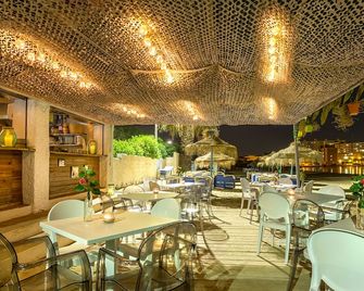 Hotel Izán Cavanna - La Manga - Bar