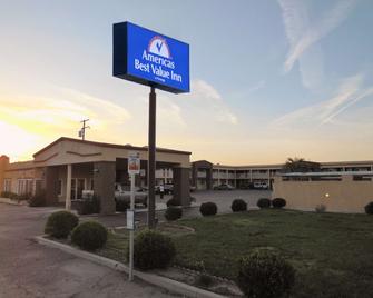 Americas Best Value Inn Hanford - Hanford - Building