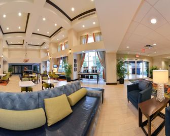 Hampton Inn & Suites Ocala - אוקאלה - לובי
