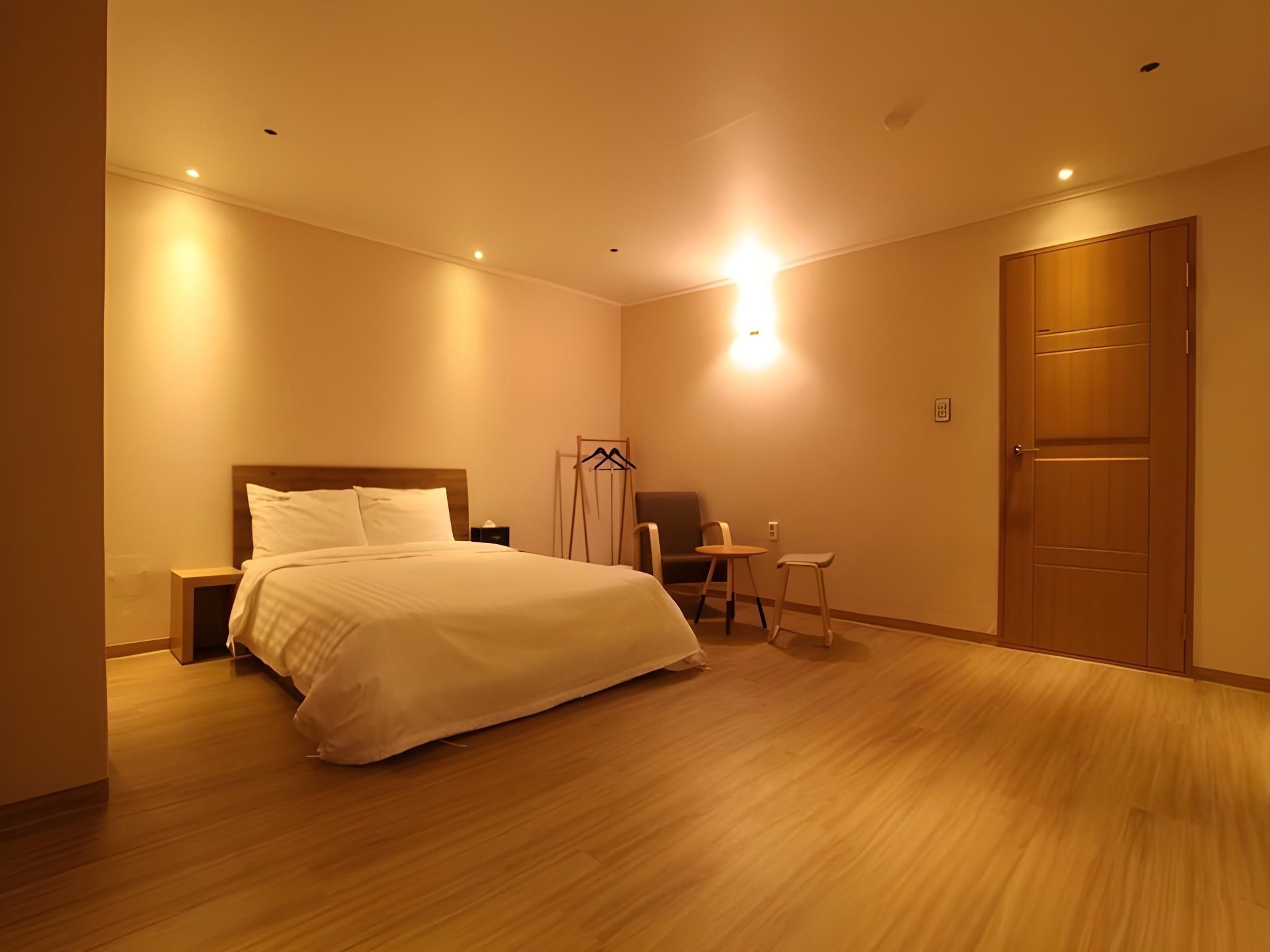 إلسان دايوا فيوليت