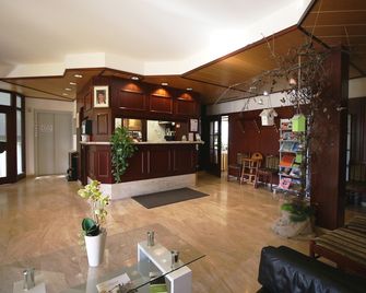 Hotel-Restaurant Löwen - Süssen - Reception