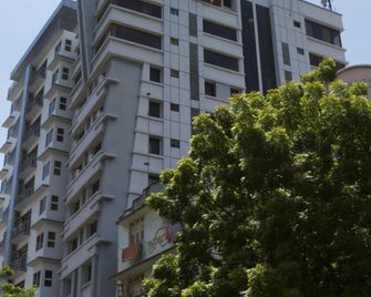 New Avon Apartments - Dar Es Salaam - Building