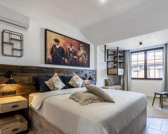 Castro Mesembria Boutique Hotel - Nesebar - Bedroom