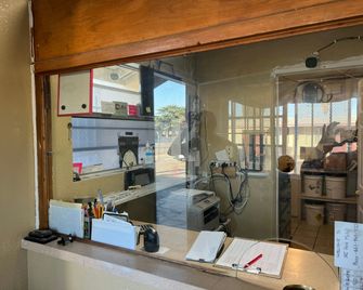 Sai Park Motel - Lancaster - Recepce