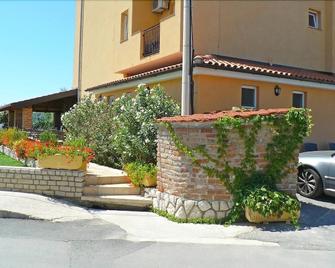 Villa Tamaris - Rab - Vista del exterior