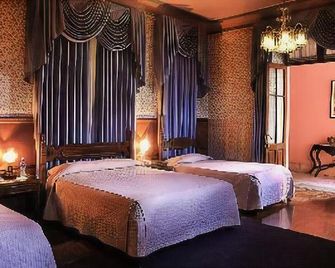 Capital Plaza Hotel - Sucre - Schlafzimmer
