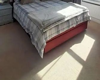 Little Orchard House Self-catering Garden View apartment - Salcombe