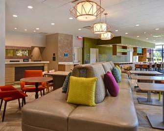 Home2 Suites by Hilton Boston South Bay - Бостон - Ресторан