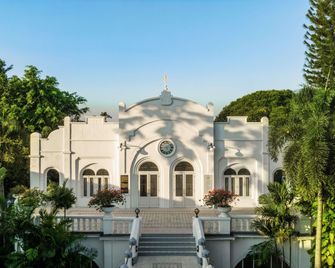 Majapahit Hotel Surabaya - MGallery Collection - Surabaya - Edificio