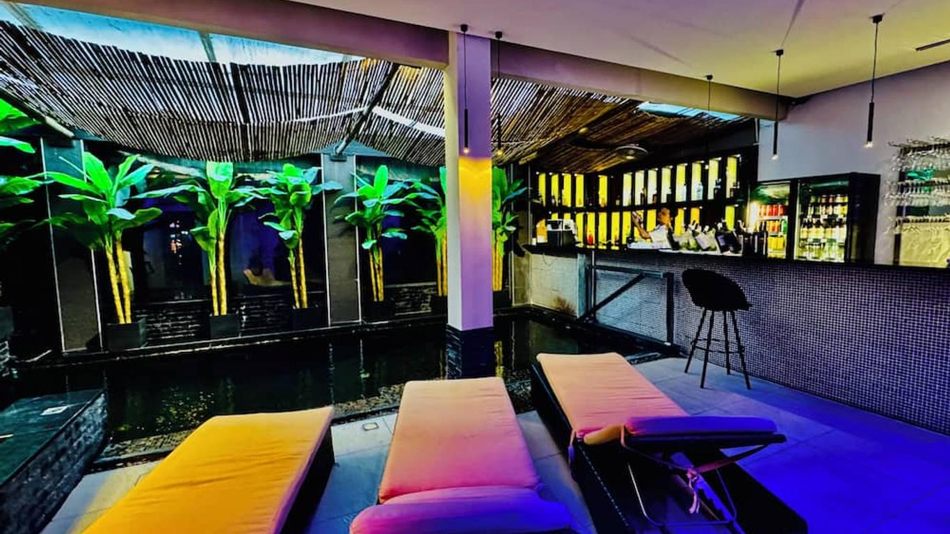 بوسيدون بوتيك هوتل