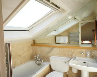May Cottage B&B - Windermere