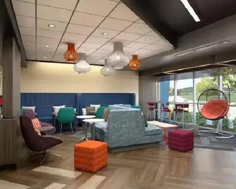 Tru by Hilton Stockbridge - Stockbridge - Lounge