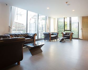 B2 Hat Yai Boutique & Budget Hotel - Hat Yai - Recepce