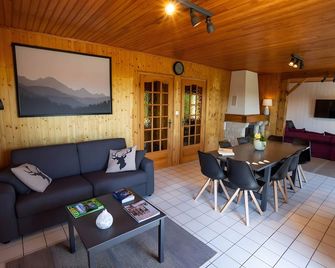 Chalet Bellevue Vue exceptionnelle - Basse-sur-le-Rupt - Salle à manger