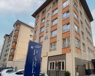 Talas'ın Kalbinde Üniversite ve Kayak Merkezi Bölgesinde Aile Rezidansı - Kayseri - Bina