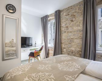 Centro di Centri Rooms - Split - Phòng ngủ