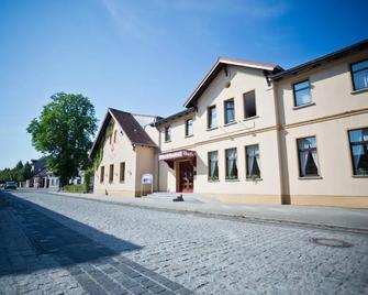 Parkhotel Wörlitz - Woerlitz - Budova