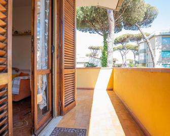 Welcomely - Tirrenia Fronte Mare - Tirrenia - Балкон