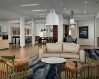 Fairfield Inn & Suites by Marriott Atlanta Stockbridge - Stockbridge - Hall