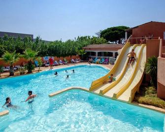 Camping Clau Mar Jo - Bormes-les-Mimosas - Pool