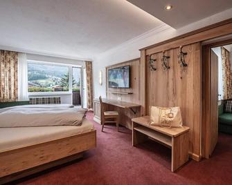 Hotel Serles - Mieders - Bedroom