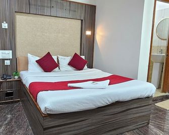 Hotel Srb Suites - Tirupati