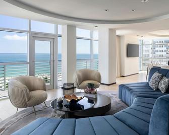 The Ritz-Carlton South Beach - Miami Beach - Living room