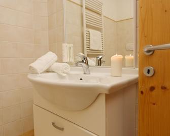Agritur Maso Carpene - Isera - Ванна кімната