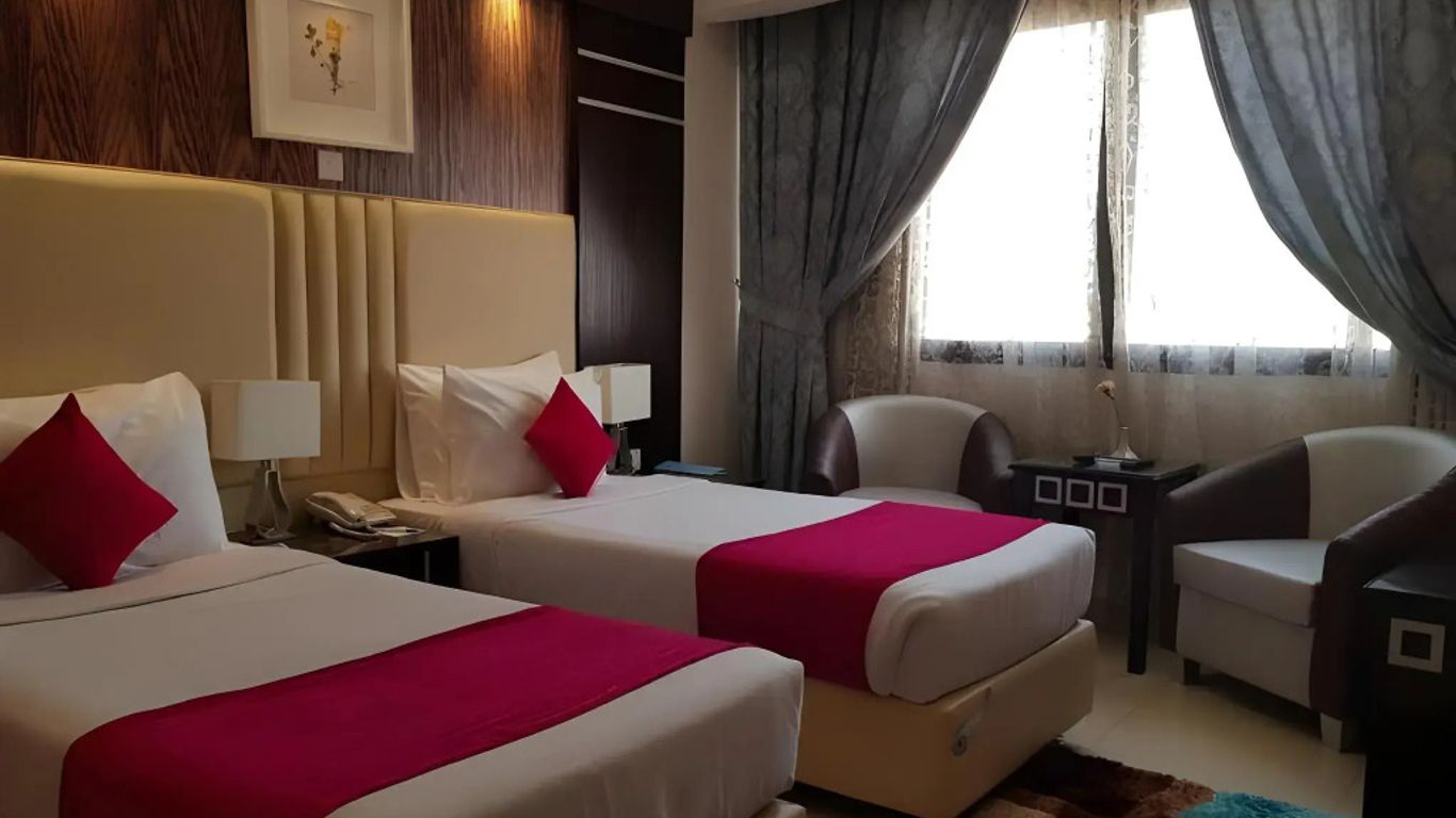 Continental Suite Farwaniya