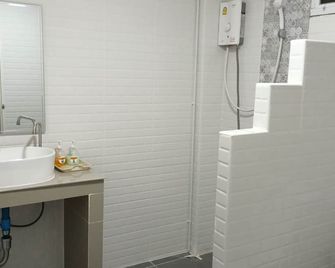 The Peachhotel - Phetchaburi - Bad