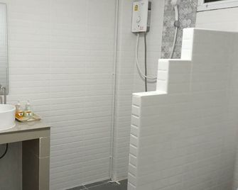 The Peachhotel - Phetchaburi - Bagno