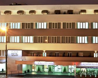 Stelle Hotel The Businest - Naples - Building