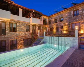 Kirazli Sultan Konak - Kirazli - Piscina