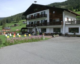 Albergo Somont - Ortisei - Edificio
