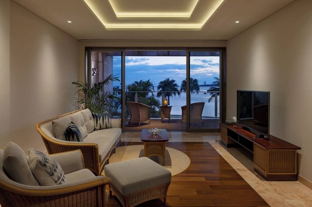 The Ubufuru Ishigaki - אישיגאקי - סלון