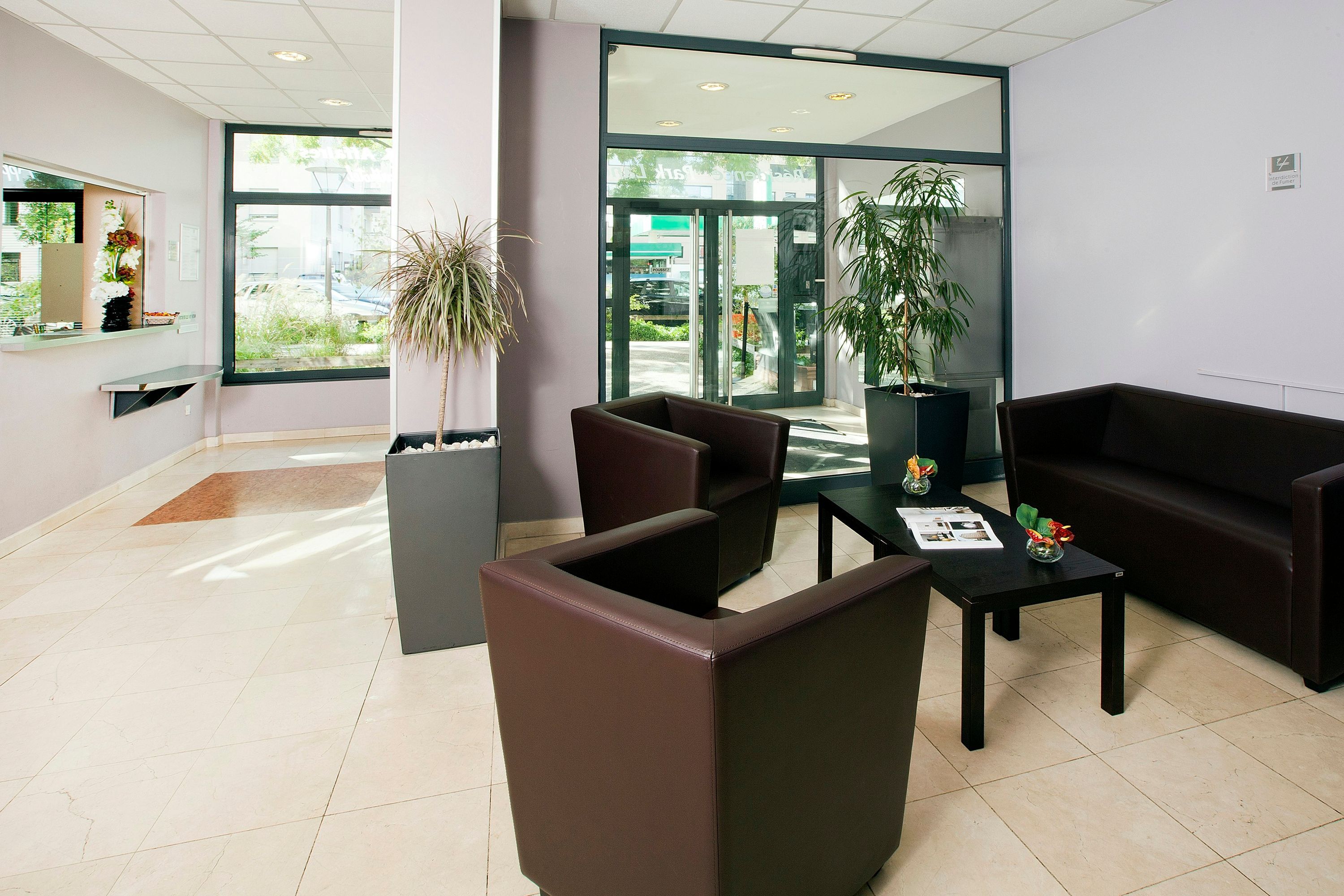 Séjours & Affaires Lyon Park Lane - Lyon - Lobby