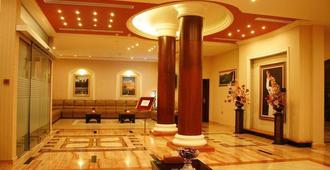 Dmas Hotel - Muscat - Lobby