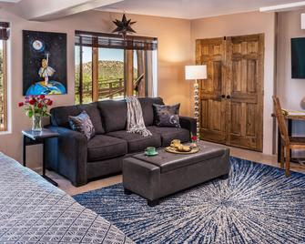 بوبكات إن بيد آند بريكفاست - سانتا في - غرفة معيشة