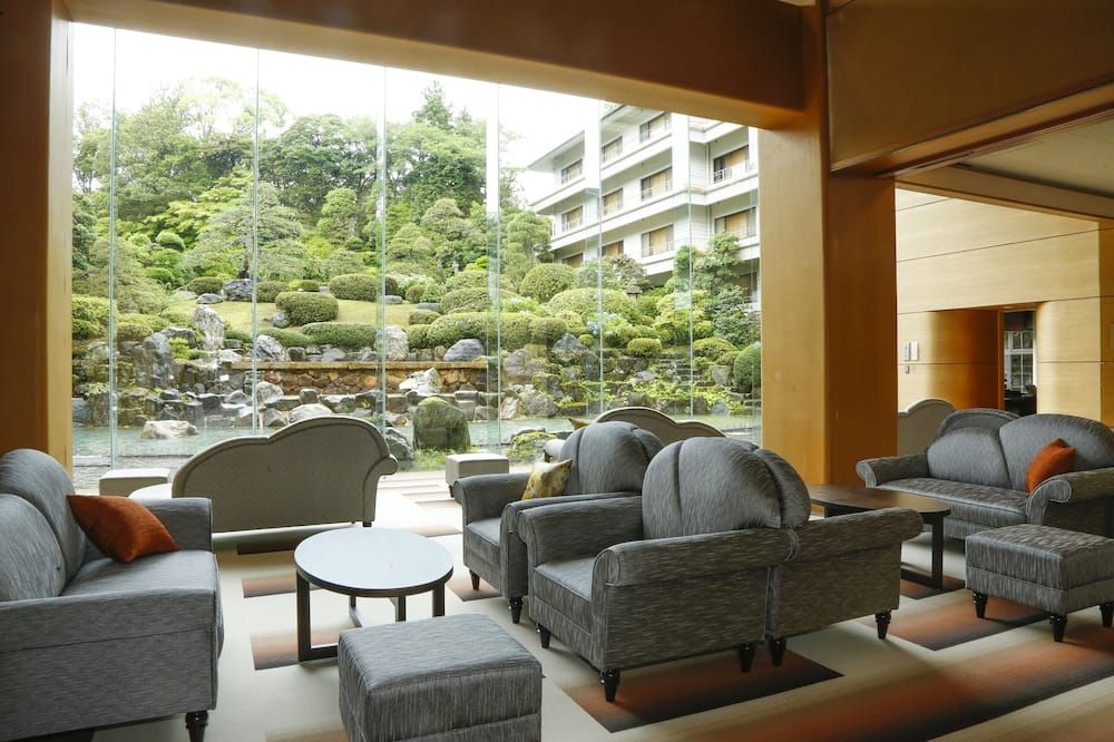 Tamatsukuri Grand Hotel Choseikaku - Matsue - Oleskelutila