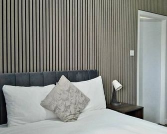 Kings Park Hotel - Glasgow