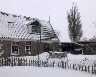 Holiday Home Wiringherlant-10 by Interhome - Hippolytushoef - Edificio