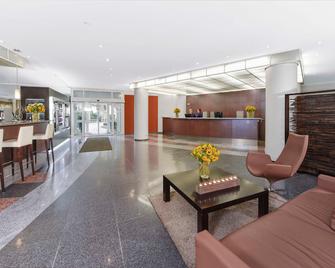 NH Fürth Nürnberg - נורמברג - לובי