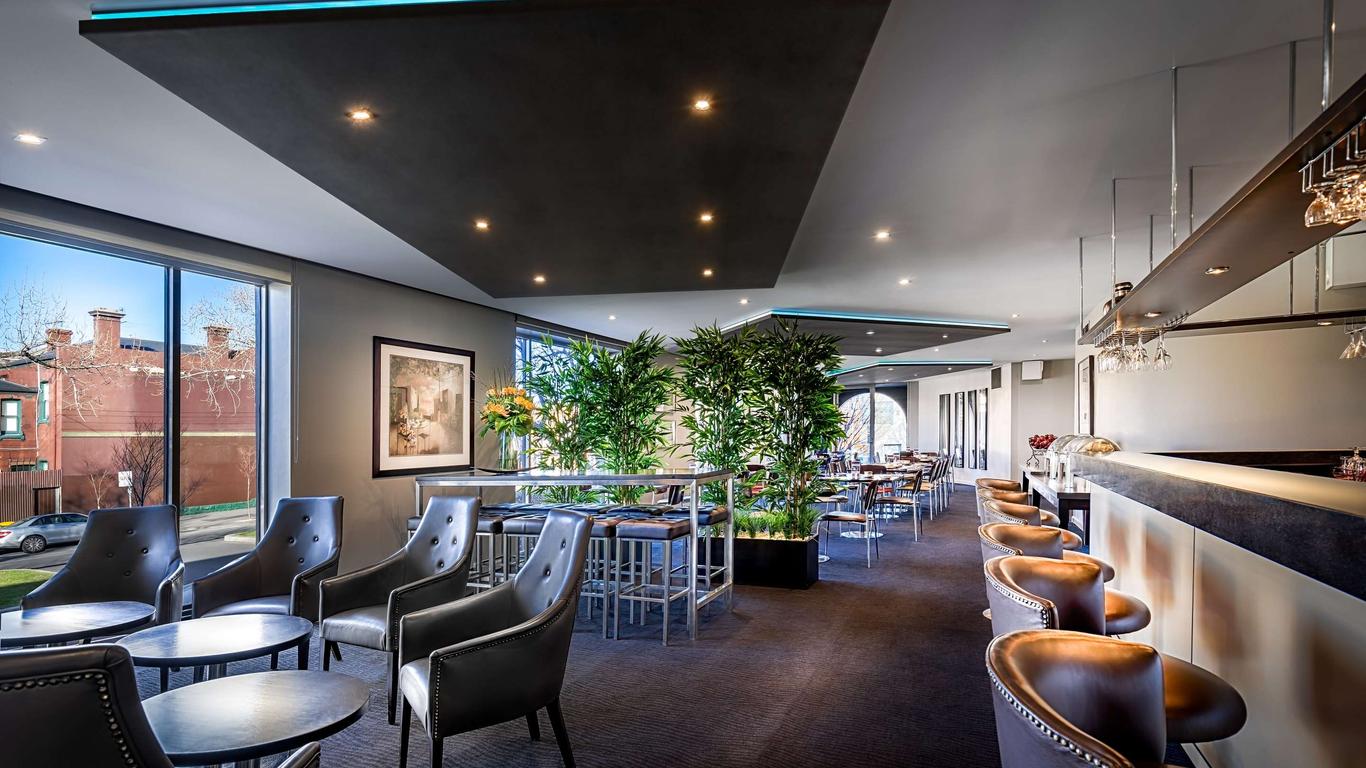 Best Western Plus Travel Inn Hotel