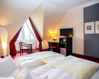 City Hotel Aschersleben - Aschersleben - Bedroom