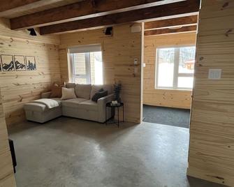 Chalet Les 3 Versants Mont-Edouard 38A - L'Anse Saint-Jean - Sala de estar
