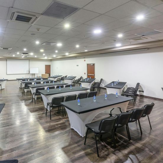 City Express Junior by Marriott Bogota Aeropuerto image 1