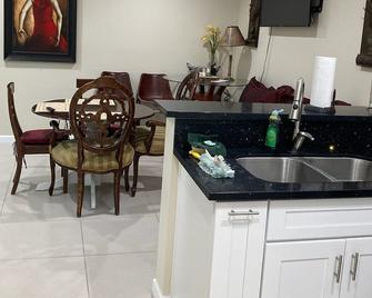 Brand New House Close To Disney Land - Orange - Cocina