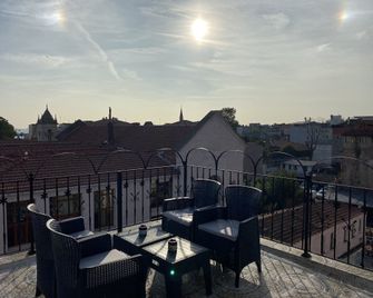 Stylish Hotel Old City - Istanbul - Balcony