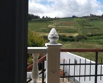 Finca La Casa Verde - La Esperanza - Balcón